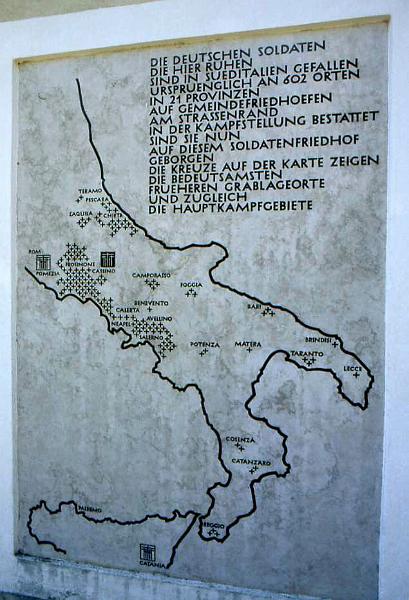 254-Cassino,cimiteri tedeschi di guerra nel Sud Italia,17 febbraio 1990.jpg
